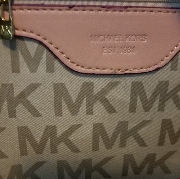 Michael Kors Beige Logo Backpack with Tan Trim - Picture 5 of 6